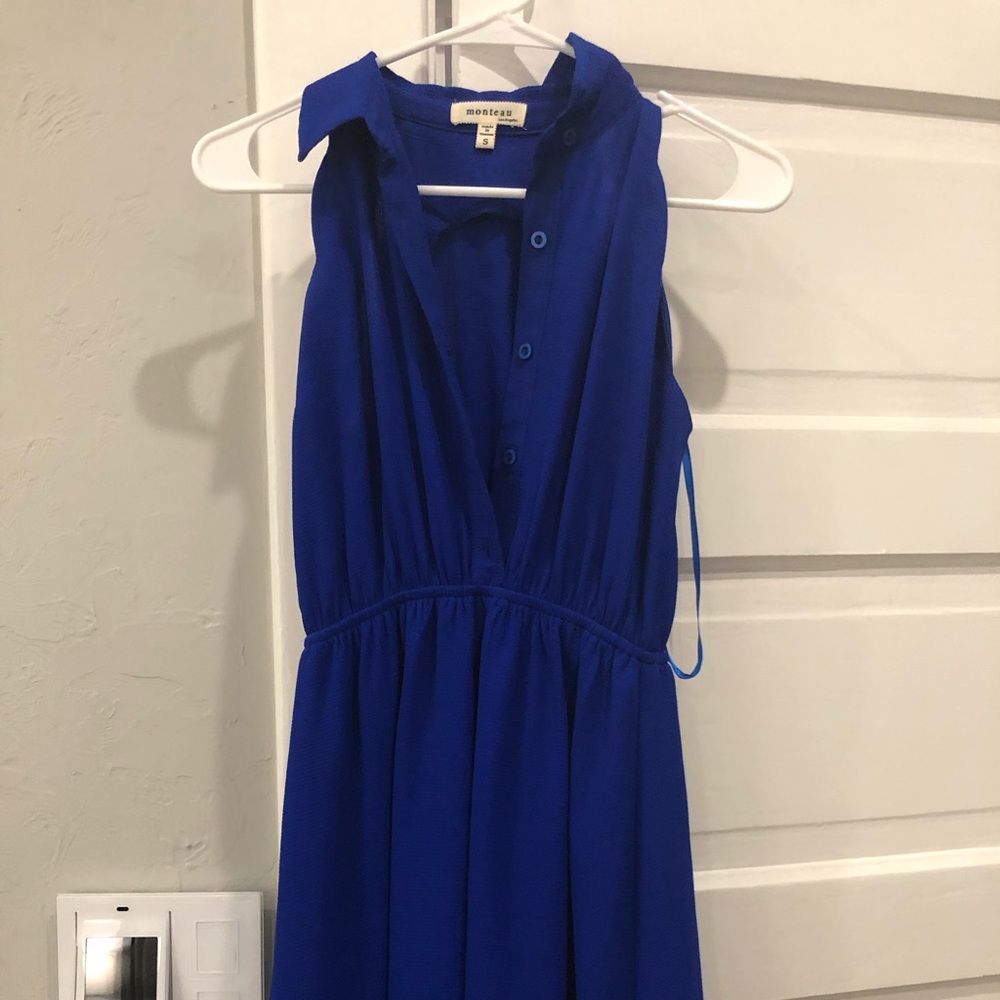 Boutique scalloped arms blue dress!